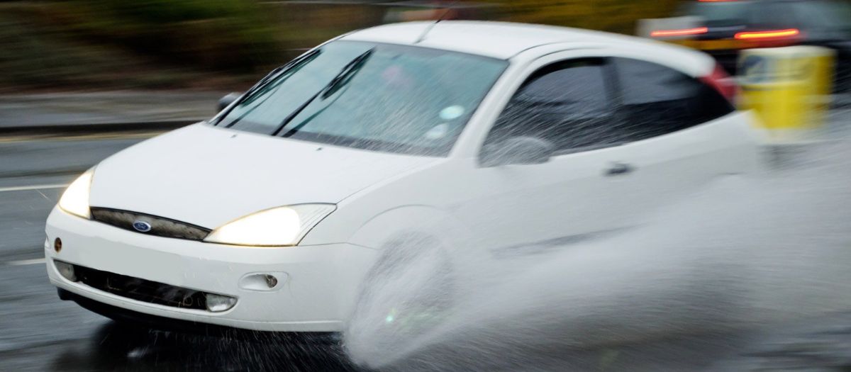 что такое аквапланирование автомобиля