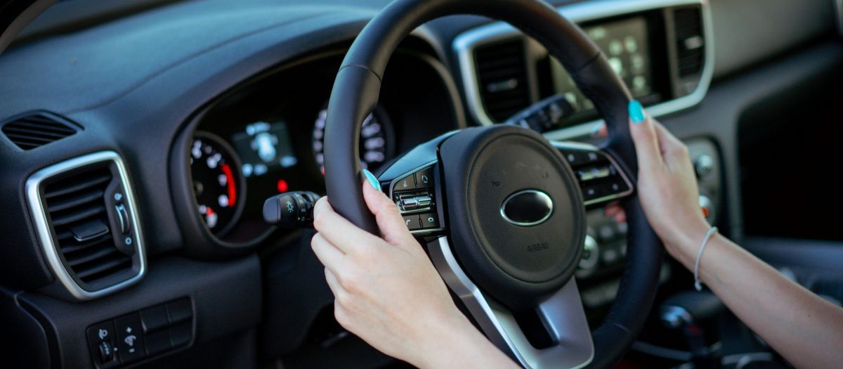 щелчки при движении авто