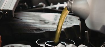 Нужно ли промывать двигатель при замене масла?